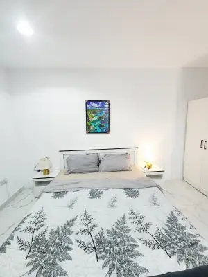 صورة Furnished Studio H3